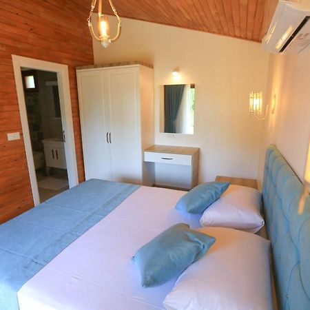 Merry Bungalow & Tent Çıralı エクステリア 写真